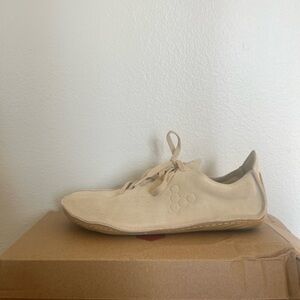 Vivo Barefoot Sensus Sneakers in Beige BNIB